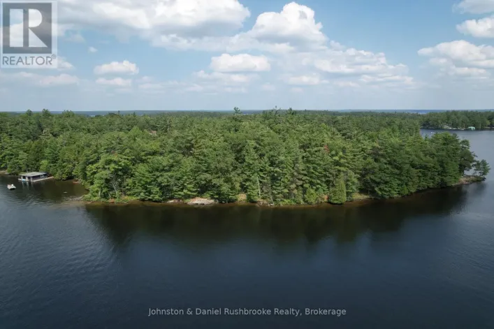 2 ISLAND 24LM (DENISON), Gravenhurst)