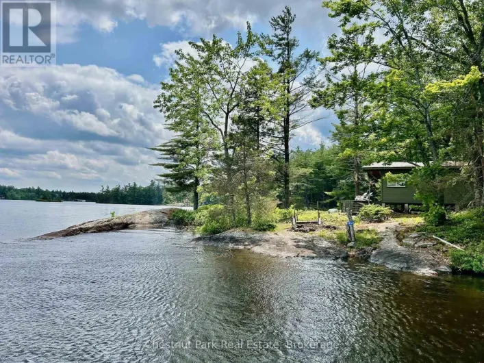 2 ISLAND 5KL PART 2 BURNT ISLAND, Gravenhurst