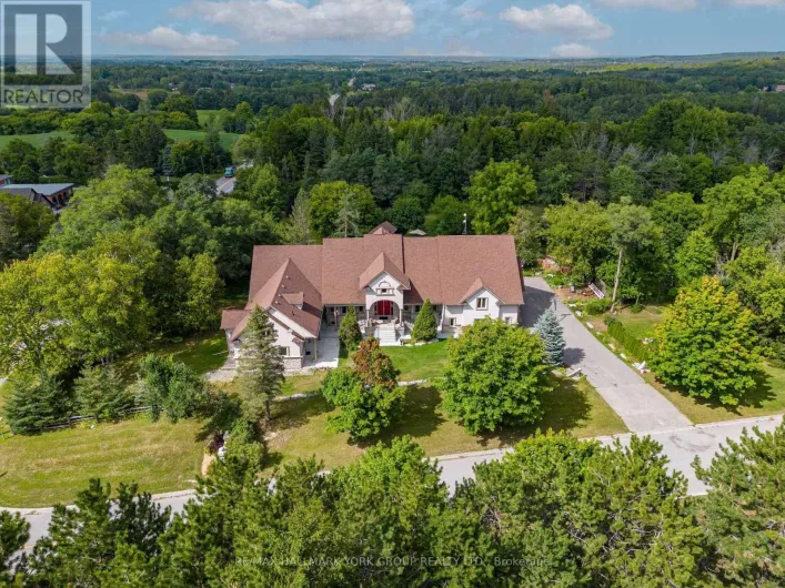 2 KINGSWOOD DRIVE, King