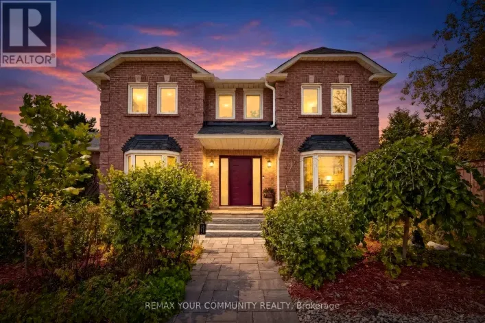 2 KIRKLAND COURT, Richmond Hill