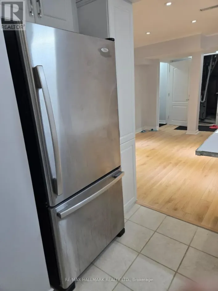 2 LADY LORETTA LANE, Vaughan