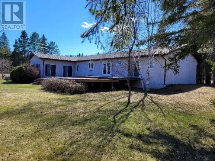 2 Lakeview RD, Dryden