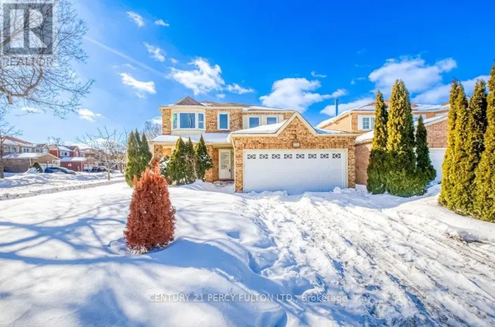 2 LITTLEBOROUGH COURT, Toronto