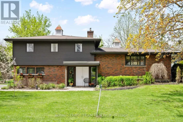 2 LOCKVIEW ROAD, Ottawa