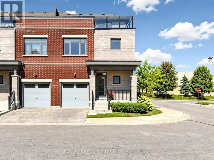 2 LONGSHORE WAY, Whitby