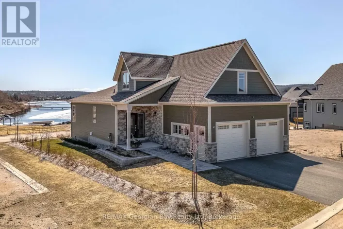 2 MAGAZINE STREET, Penetanguishene