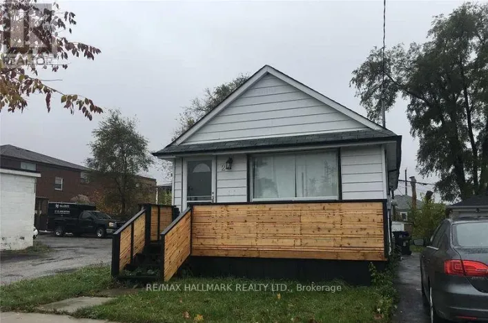 2 MARSH ROAD, Toronto