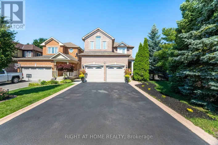 2 MELROSE GARDENS, Brampton