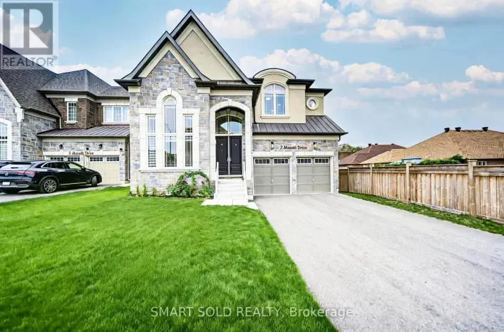 House for sale: 2 MENOTTI DRIVE, Richmond Hill