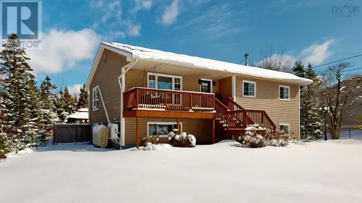 2 Mersey Court, Hatchet Lake