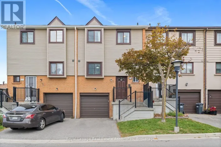 2 MOREGATE CRESCENT, Brampton