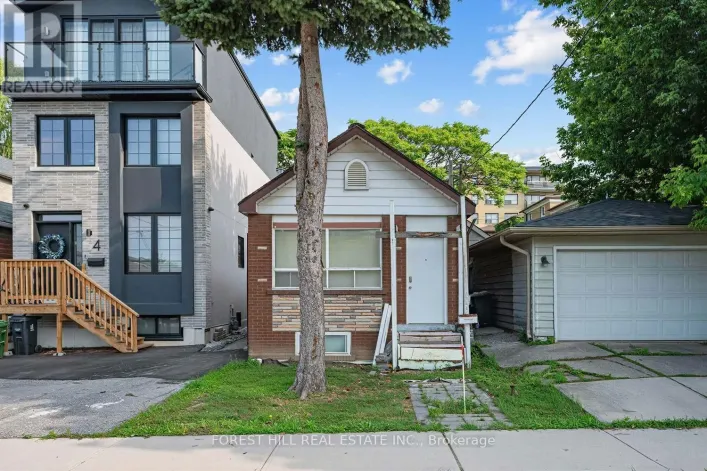 2 MULBERRY CRESCENT, Toronto