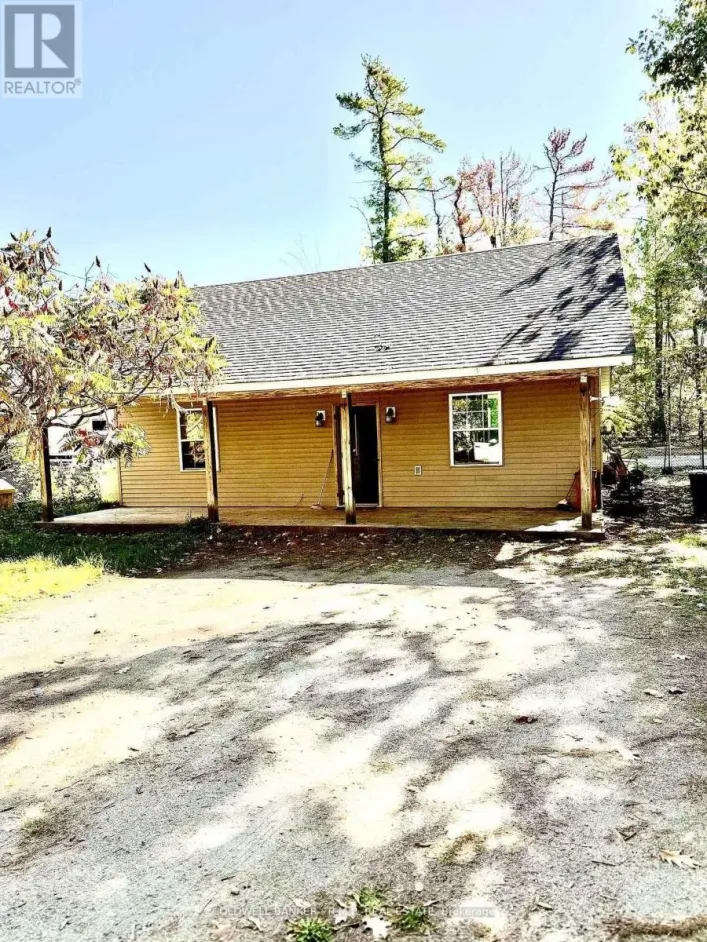 2 OAKWOOD DRIVE, Kawartha Lakes