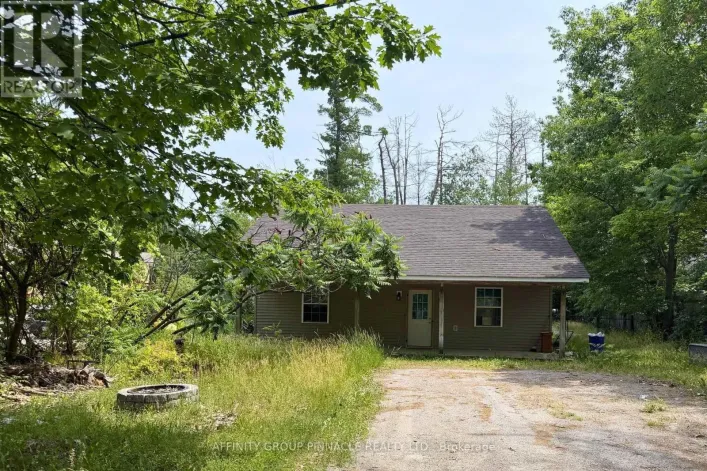 2 OAKWOOD DRIVE, Kawartha Lakes
