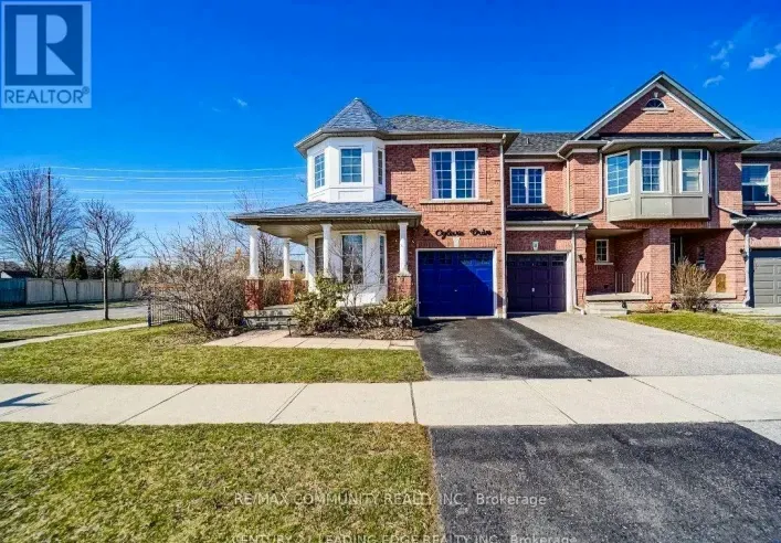 2 OGLEVIE DRIVE, Whitby