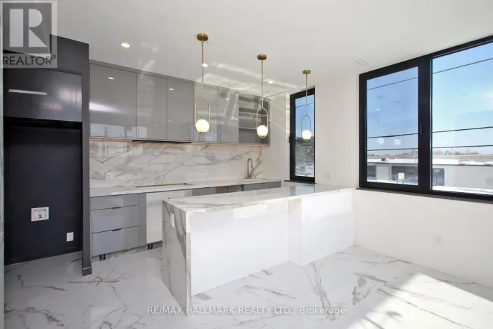 2 OWEN DRIVE, Toronto
