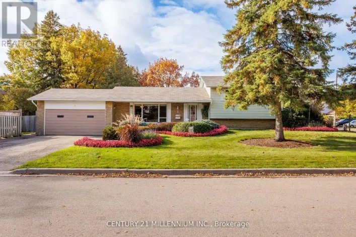 2 PINE CLIFF DRIVE, Mississauga