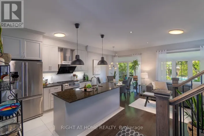 2 QUEEN MARY COURT, Vaughan
