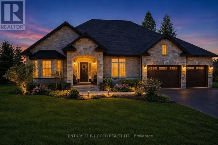 2 ROY HICKLING DRIVE, Springwater