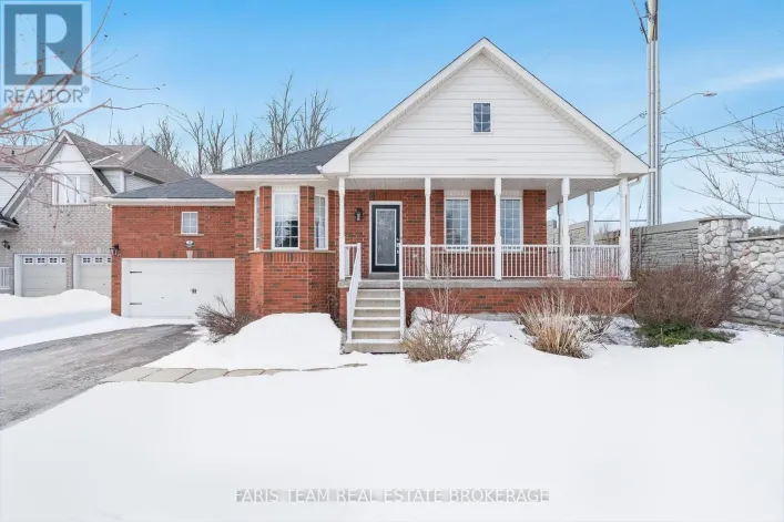 2 THRUSHWOOD DRIVE, Barrie