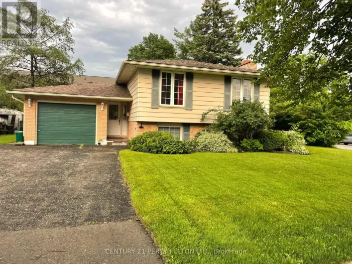 2 TRELAWN PARKWAY E, Welland
