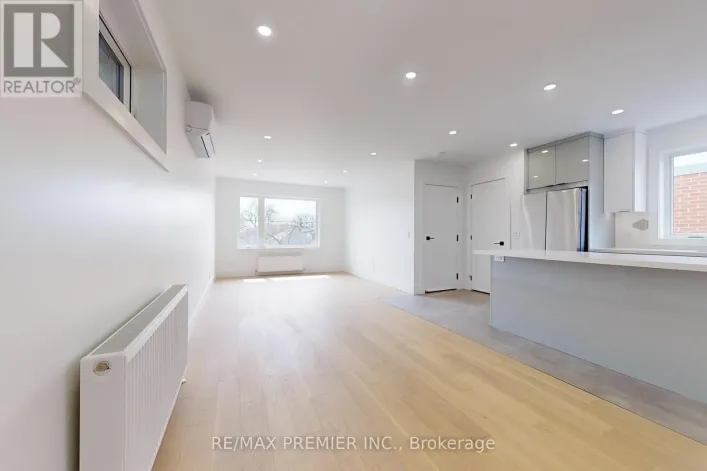 2 (UPPER) - 148 LAMBTON AVENUE, Toronto