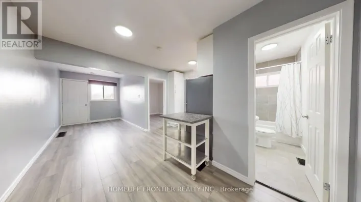 2 (UPPER) - 640 WILSON AVENUE, Toronto