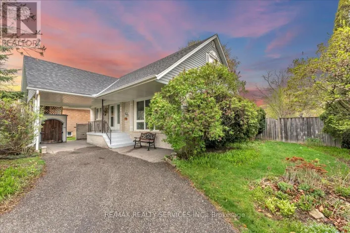 2 WINDERMERE COURT, Brampton