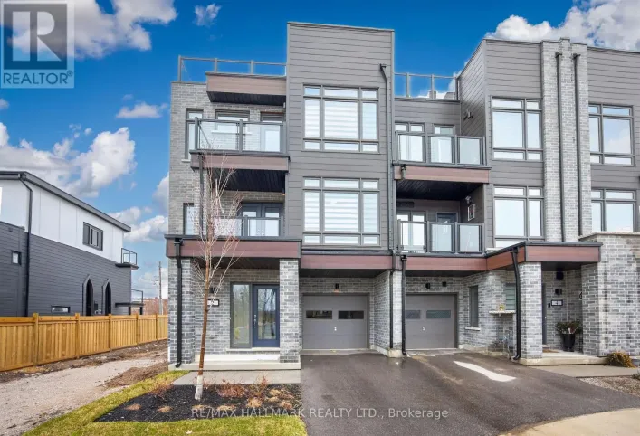 2 WYN WOOD LANE, Orillia