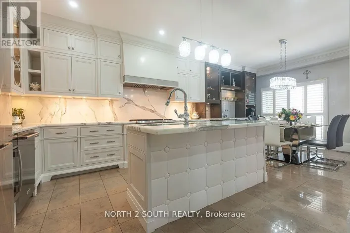 2 YELLOW AVENS BOULEVARD, Brampton