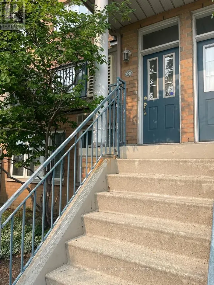 20 - 117 OMNI DRIVE, Toronto