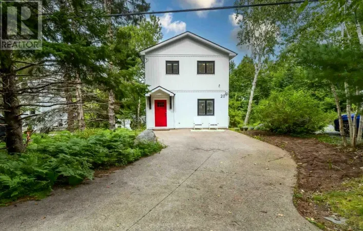 House for sale: 20 1/2 Melville Avenue, Halifax