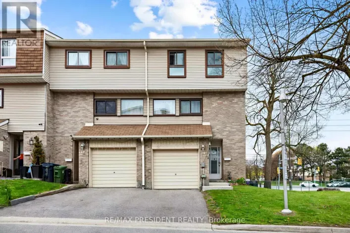 Row / Townhouse for sale: 20 - 120 MURISON BOULEVARD, Toronto