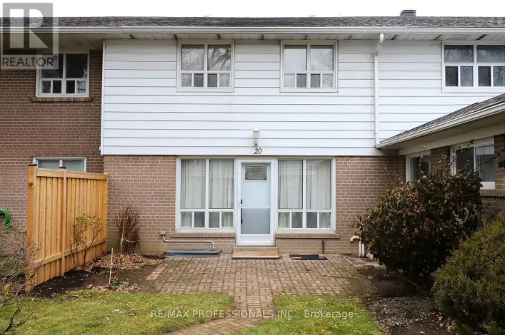 20 - 160 CARSBROOKE ROAD, Toronto