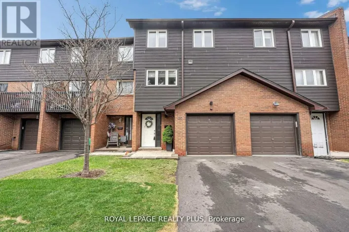 Row / Townhouse for sale: 20 - 1755 RATHBURN ROAD E, Mississauga
