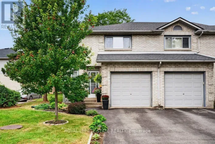 20 - 2 ROYALWOOD COURT, Hamilton