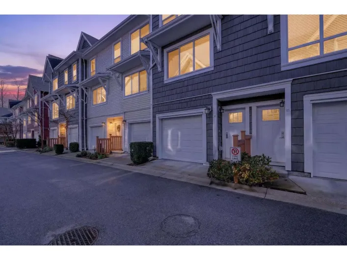 20 3039 156 STREET, Surrey