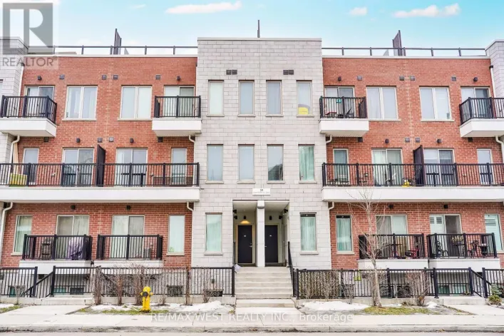 20 - 39 JOHN PERKINS BULL DRIVE, Toronto