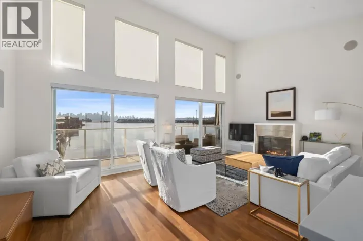 20 415 W ESPLANADE, North Vancouver