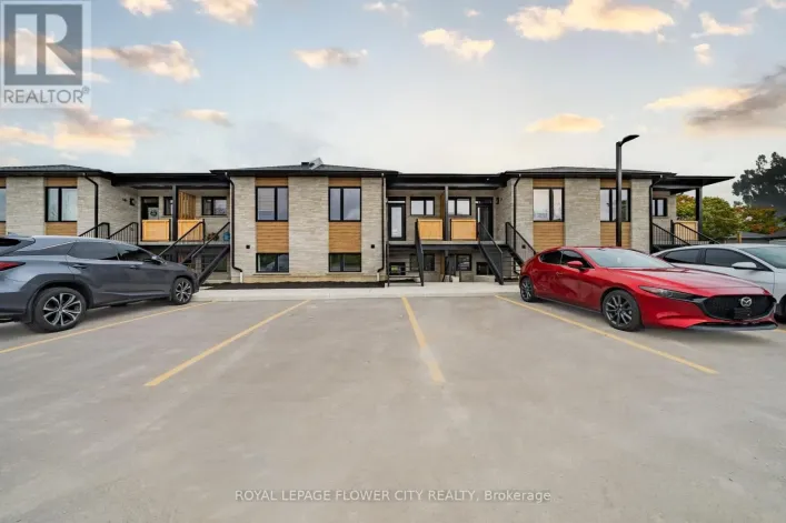 20 - 440 WELLINGTON STREET, Wellington North