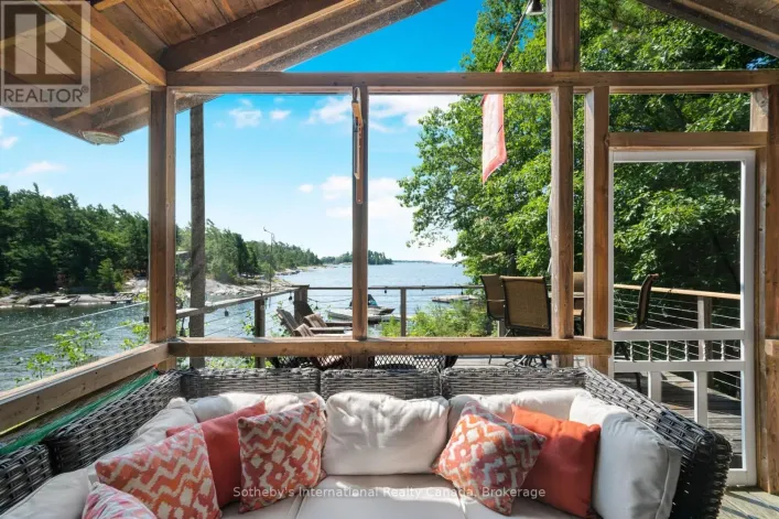 House for sale: 20 A65 ISLAND, The Archipelago