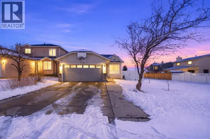 20 Applewood Way SE, Calgary