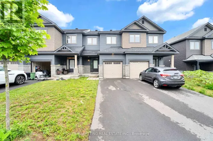 Row / Townhouse for sale: 20 ATOP LANE, Ottawa