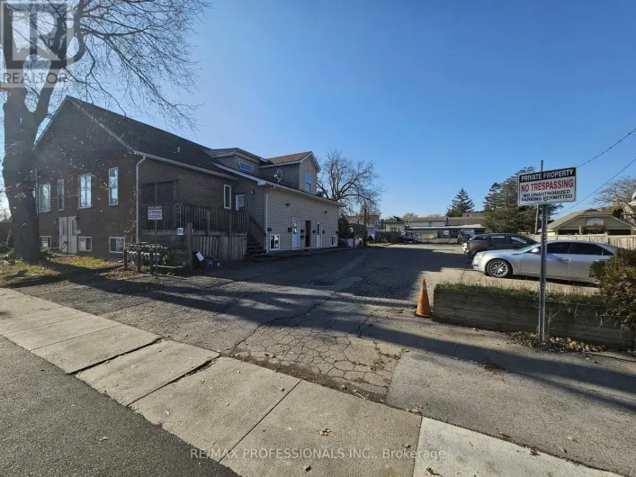 20 ERIE STREET, Port Colborne