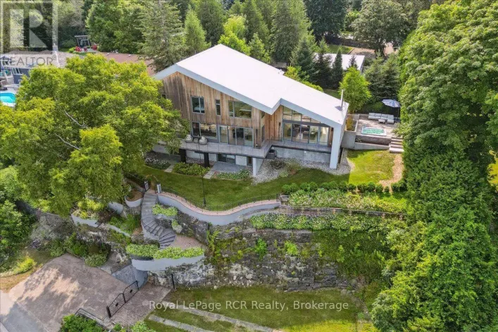 20 EVERETT ROAD, South Bruce Peninsula