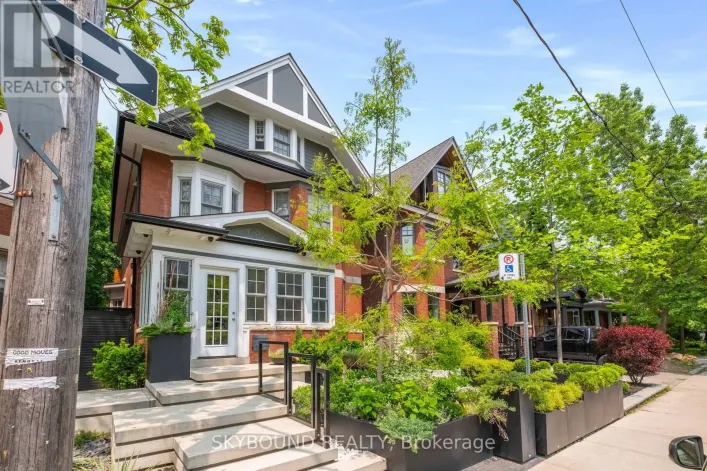 20 FAIRVIEW BOULEVARD, Toronto