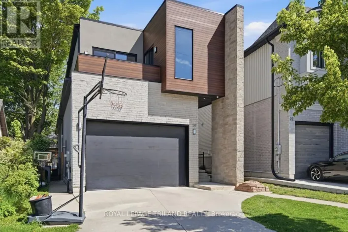 20 GARFIELD AVENUE, London South
