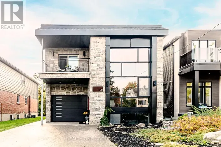 House for sale: 20 GRADWELL DRIVE, Toronto