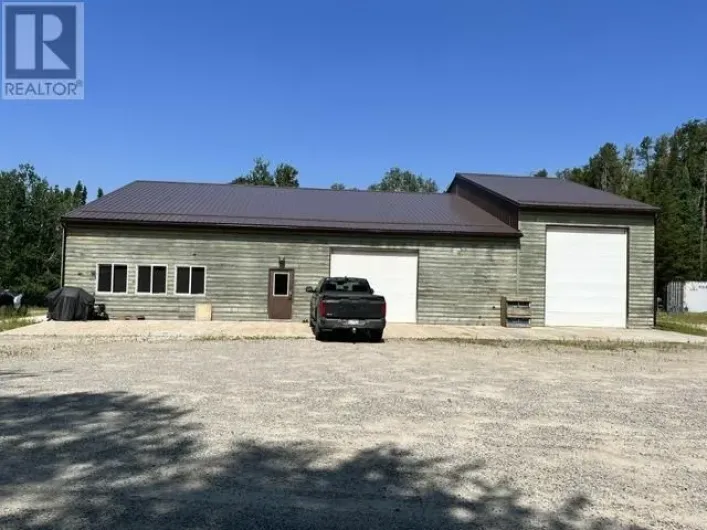20 HIGHWAY 804, Ear Falls