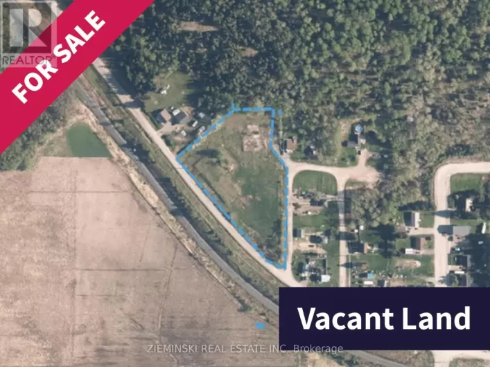 20 HILLSIDE STREET, Iroquois Falls